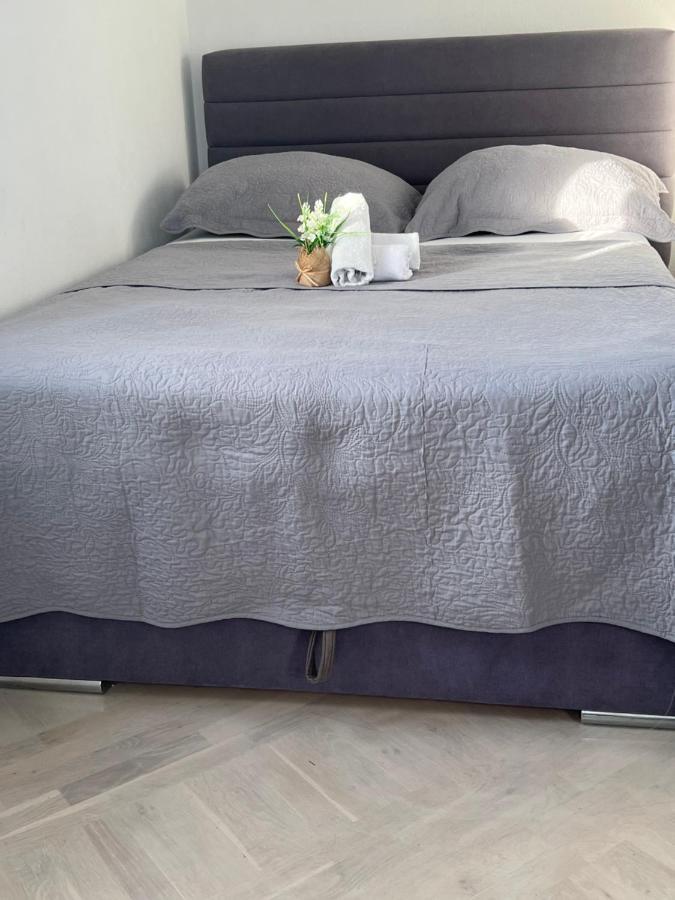 Holiday Home Maria One Minute From -Beach Zadar Extérieur photo