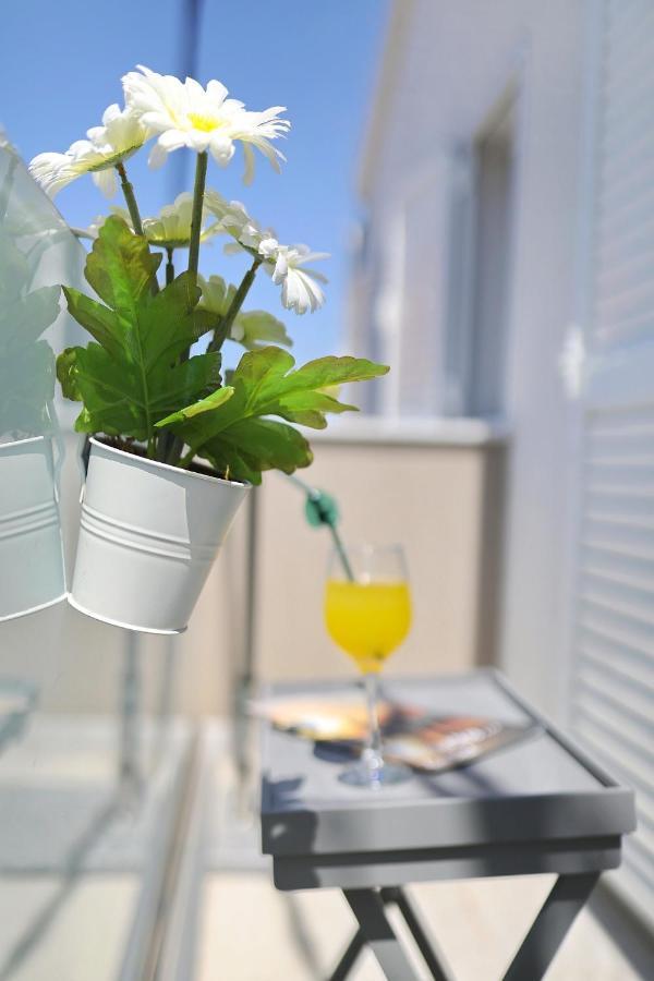 Holiday Home Maria One Minute From -Beach Zadar Extérieur photo