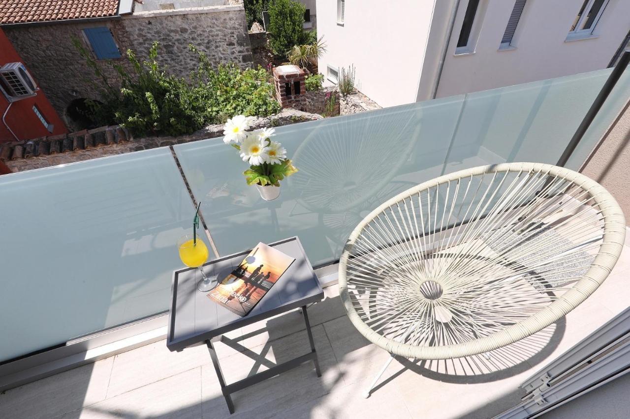 Holiday Home Maria One Minute From -Beach Zadar Extérieur photo